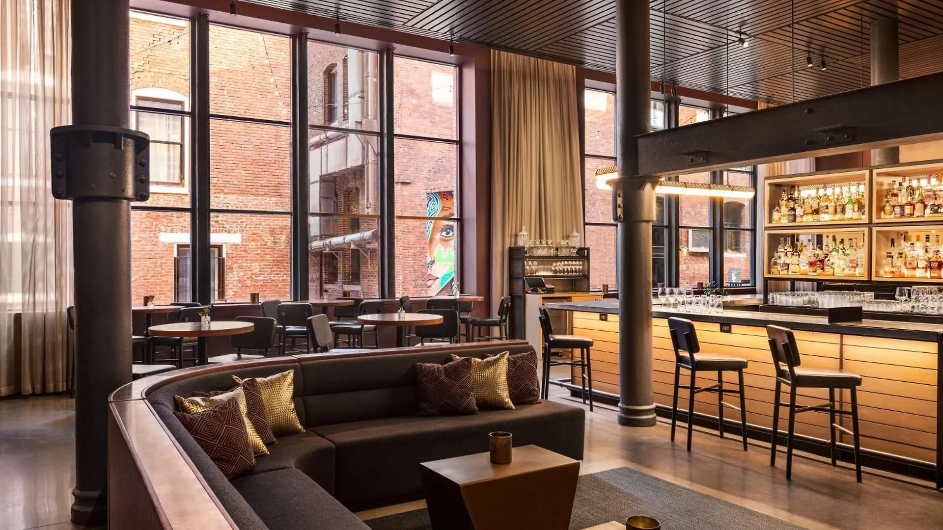 The Bankers Alley Hotel Nashville, Tapestry Collection By Hilton